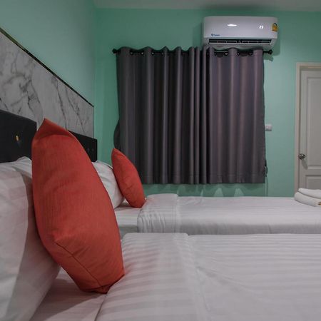Anatasia Apartment Пхукет Екстер'єр фото