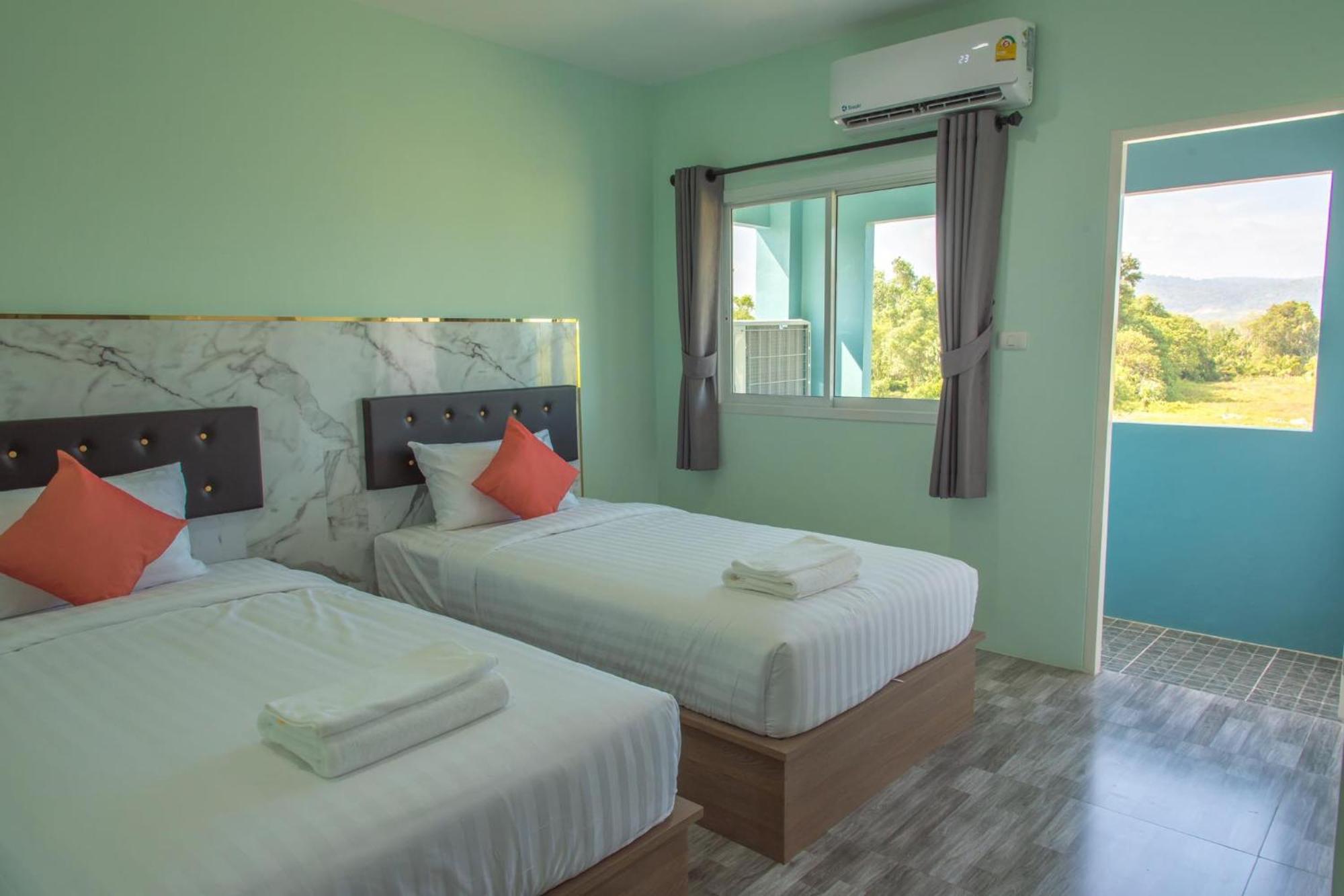 Anatasia Apartment Пхукет Екстер'єр фото